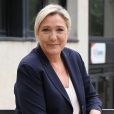 Exclusif - Marine Le Pen à son arrivée dans les studios de Sud Radio à Paris.