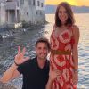 Guillaume Pley pose avec sa chérie, enceinte, en Corse. Instagram.