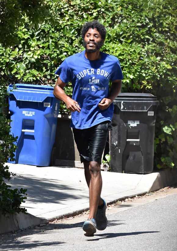 Exclusif - Chadwick Boseman fait son jogging à Los Angeles, le 13 juin 2020. @The ImageDirect / Bestimage