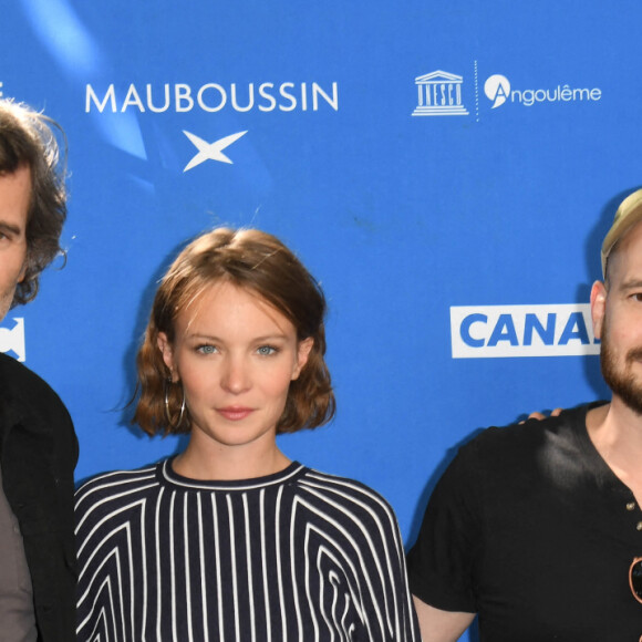 Jalil Lespert, Diane Rouxel, Finnegan Oldfield et Naël Marandin - Photocall du film "La terre des hommes" - Festival du film Francophone d'Angoulême 2020 le 31 Août 2020. © Guirec Coadic / Bestimage