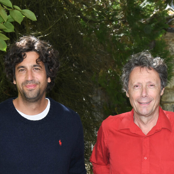 Max Boublil et Antoine de Maximy - Photocall du film "J'irai mourir dans les Carpates" - Festival du film Francophone d'Angoulême 2020 le 31 Août 2020. © Guirec Coadic / Bestimage