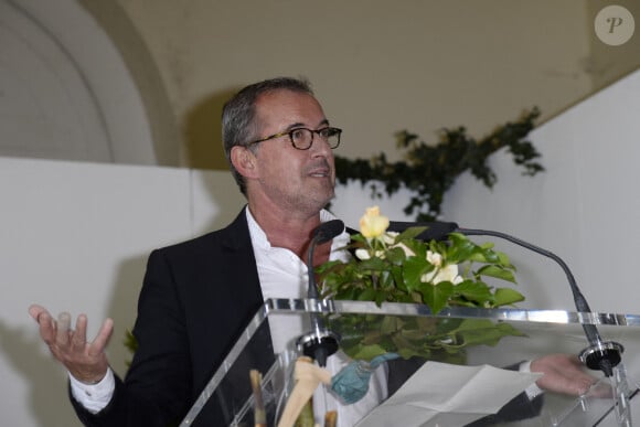 Baptême de la rose "Christophe Dechavanne" au Parc de Bagatelle à Paris le 16 juin 2016.