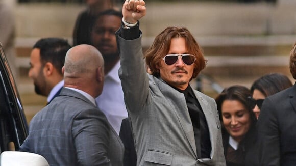 Johnny Depp contre-attaque Amber Heard : le procès pourrait "durer des années"