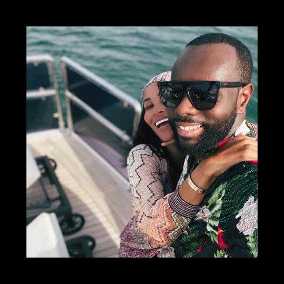 Gims et sa femme Demdem posent plus complices que jamais. Photo publiée par Demdem sur Instagram le 3 septembre 2020.