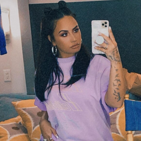 Demi Lovato a partagé cette photo dévoilant ses tatouages sur le bras, sur Instagram. Août 2020.