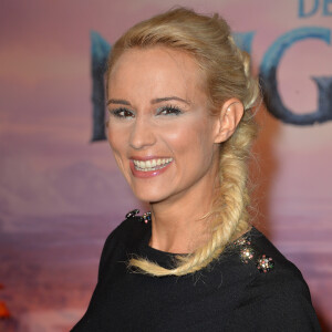 Elodie Gossuin ( coiffure "Reine des Neiges") - Projection exceptionelle de "La Reine des Neiges 2 " au Grand Rex à Paris en novembre 2019. © Veeren Ramsamy/Bestimage