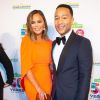 Info - Chrissy Teigen annonce qu'elle est enceinte de son 3ème enfant dans le clip vidéo " Wild " de son mari John Legend - Chrissy Teigen et son mari John Legend - Les célébrités lors du gala de charité du 50ème anniversaire de Sesame Workshop à Cipriani Wall Street à New York, le 29 mai 2019.