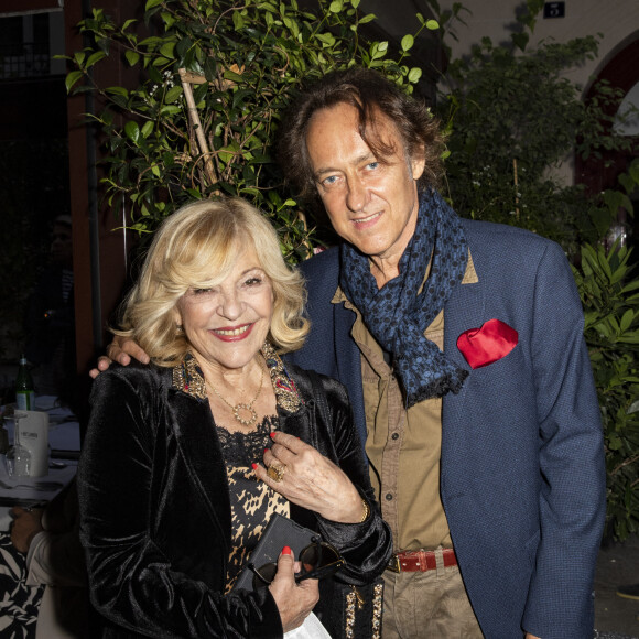 Exclusif - Nicoletta et son mari Jean-Christophe Molinier - Gérard Idoux a rendu hommage au personnel soignant de l'APHP (Assistance Publique - Hôpitaux de Paris) en invitant en particulier des équipes de la Pitié-Salpétrière dans son restaurant "Le Récamier" à Paris, le 7 septembre 2020. © Jack Tribeca/Bestimage