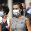 La reine Letizia d'Espagne assiste à la rentrée scolaire du lycée "EGA" à San Adrian. Dans le même temps, ses filles, la princesse Leonor et l'infante Sofia d'Espagne ont été placées en quarantaine après qu'une de leur camarade soit positive au coronavirus (Covid-19).