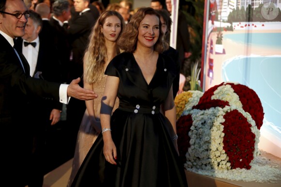 Carole Bouquet et sa belle-fille Charlotte Giacobetti (Charlotte Tarbouriech) - 65ème édition du Bal de la Rose donné au profit de la Fondation Princesse Grace sur le thème de la Riviera, une idée de K. Lagerfeld, à la Salle des Etoiles du Sporting Monte-Carlo à Monaco, le 30 mars 2019. © Jean-François Otonello / Nice Matin / Bestimage