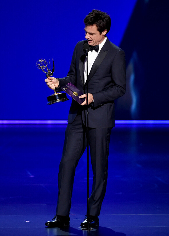 Jason Bateman aux Emmy Awards.