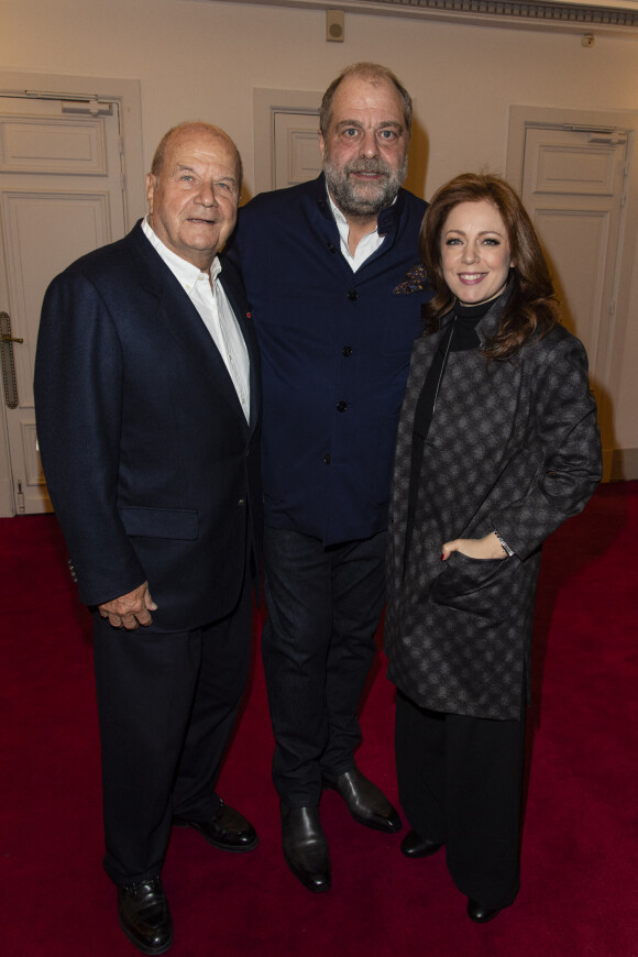 Exclusif - Marc Ladreit de Lacharrière, Eric Dupond-Moretti et sa compagne Isabelle Boulay - Eric Dupond-Moretti à la barre au théâtre de la Madeleine à Paris le 22 janvier 2019. © Pierre Perusseau/Bestimage