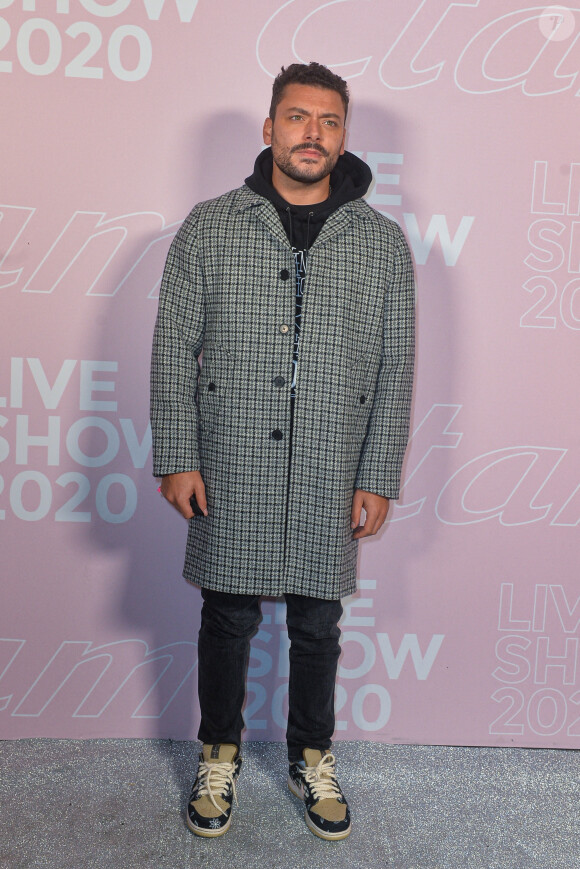Kev Adams - Photocall du défilé Etam Live Show 2020 à Paris le 29 septembre 2020. © Pool Agence Bestimage