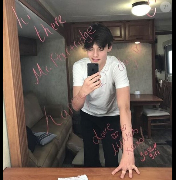 "Enola Holmes", souvenirs de tournage partagés sur Instagram. Le 26 septembre 2020.