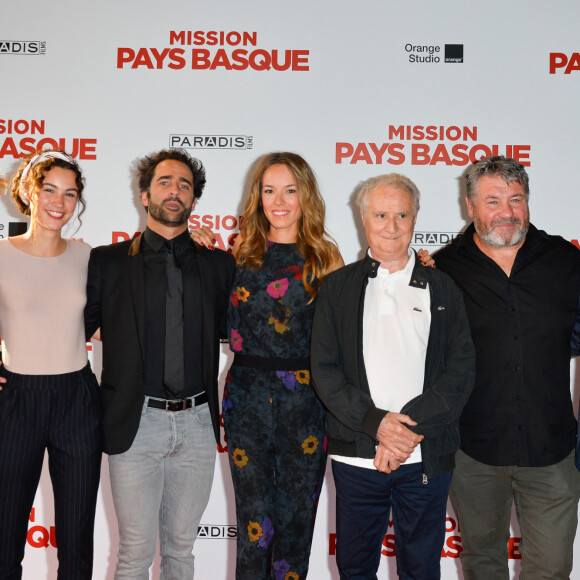 Damien Ferdel, Ilona Bachelier, Florent Peyre, Elodie Fontan, Daniel Prévost, Ludovic Berthillot et Ludovic Bernard - Avant-première du film "Mission Pays Basque" au cinéma Gaumont-Opéra à Paris le 4 juillet 2017. © Coadic Guirec/Bestimage