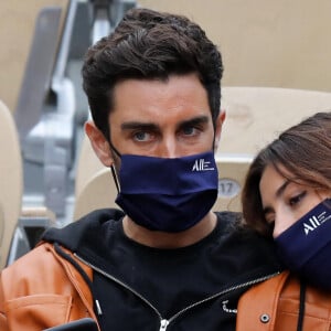 Rachel Legrain-Trapani et son compagnon Valentin Léonard dans les tribunes du tournoi de tennis des Internationaux de Roland Garros à Paris. Le 3 octobre 2020 © Dominique Jacovides / Bestimage