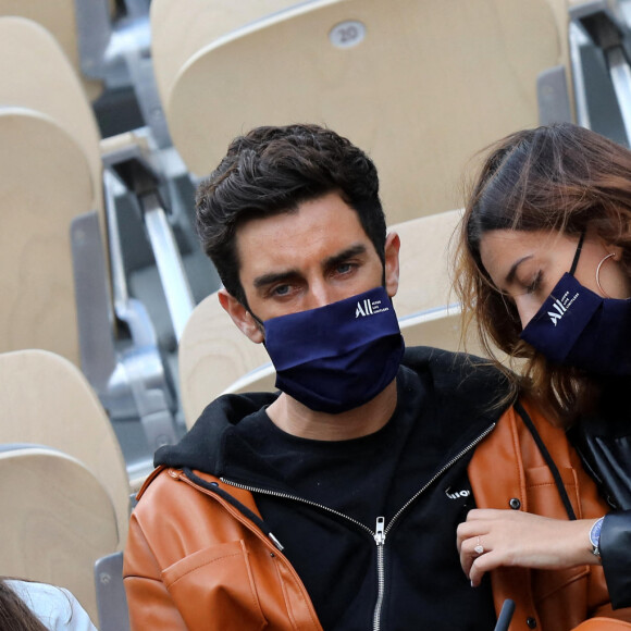 Rachel Legrain-Trapani et son compagnon Valentin Léonard dans les tribunes du tournoi de tennis des Internationaux de Roland Garros à Paris. Le 3 octobre 2020 © Dominique Jacovides / Bestimage