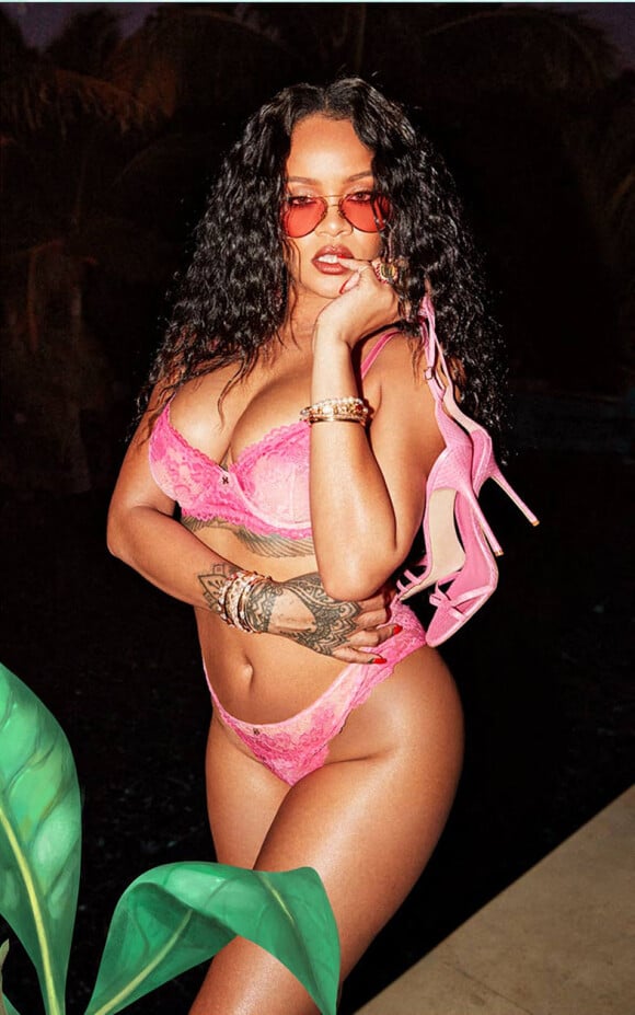 Rihanna s'affiche pour la campagne de publicité de la collection été 2020 de sa marque de lingerie "Savage x Fenty". Los Angeles.