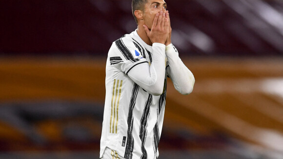 Cristiano Ronaldo : Son appartement cambriolé, sa mère Dolores et son frère présents
