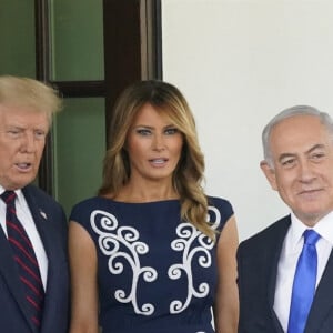 Le président Donald J. Trump, Melania Trump, Première dame, accueillent Benjamin Netanyahu, Premier ministre d'Israël et sa femme Sara Netanyahou pour signer les accords d'Abraham, un traité de paix avec l'État d'Israël à la Maison Blanche à Washington, DC le mardi 15 septembre 2020.