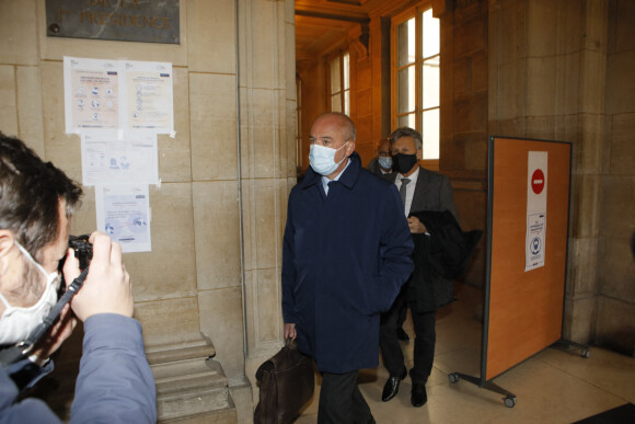 Stéphane Richard, PDG Orange - Quinze mois après sa relaxe, Bernard Tapie est rejugé à Paris avec cinq coprévenus dans l'affaire de l'arbitrage lui ayant accordé 403 millions d'euros en 2008 et qui a été annulé au civil pour " fraude ". Arrivée au procès en appel pour "escroquerie" à Paris le 12 octobre 2020. 