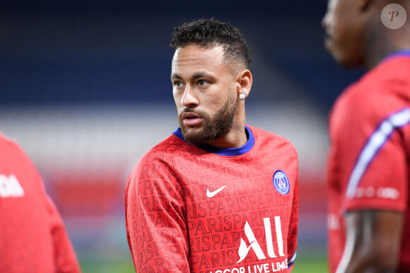 Neymar Jr (PSG) - Match de football de ligue 1 Uber eats Paris Saint-Germain / Angers (6-1) au Parc des Princes à Paris le 2 octobre 2020. © Philippe Lecoeur / Panoramic / Bestimage