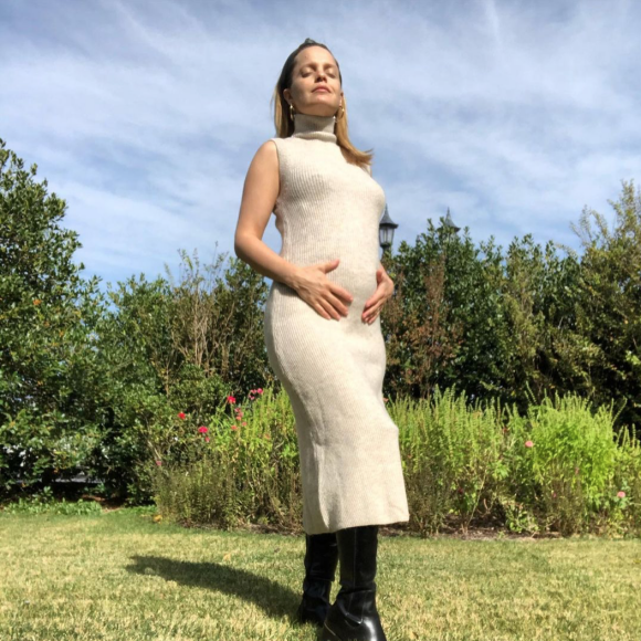 L'actrice Mena Suvari est enceinte de son premier enfant.