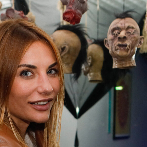 Exclusif - Ariane Brodier - Soirée d'inauguration "Les Nocturnes de la Terreur" au musée de l'illusion à Paris. Le 15 octobre 2020. © Christophe Clovis / Bestimage 