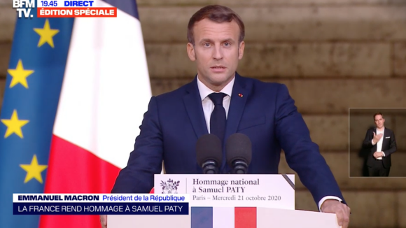 Hommage à Samuel Paty : Édouard Philippe, François Hollande... Emotion autour du président