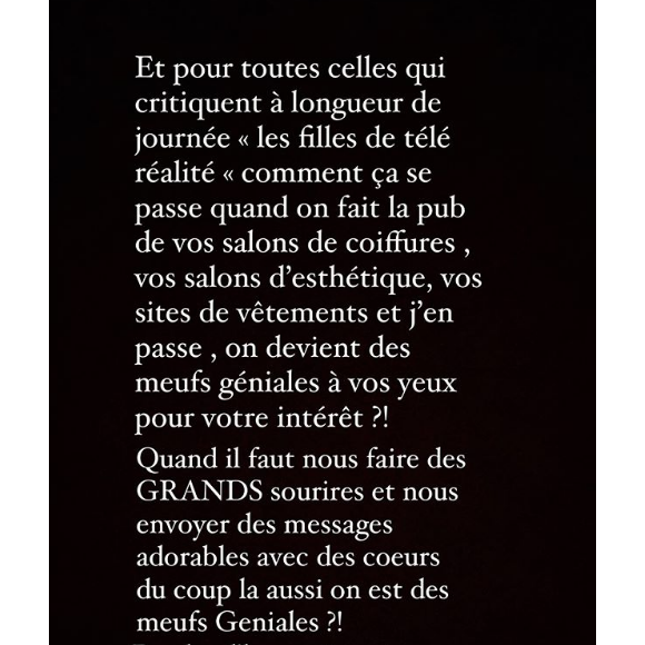 Anaïs Camizuli pousse un coup de gueule sur Instagram le 27 octobre 2020.