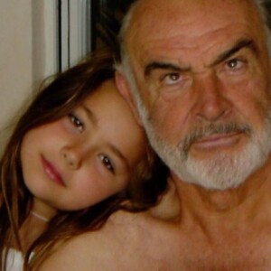 Saskia Connery, la petite fille de Sean Connery, lui rend hommage sur Instagram pour son anniversaire. Le 25 août 2019.