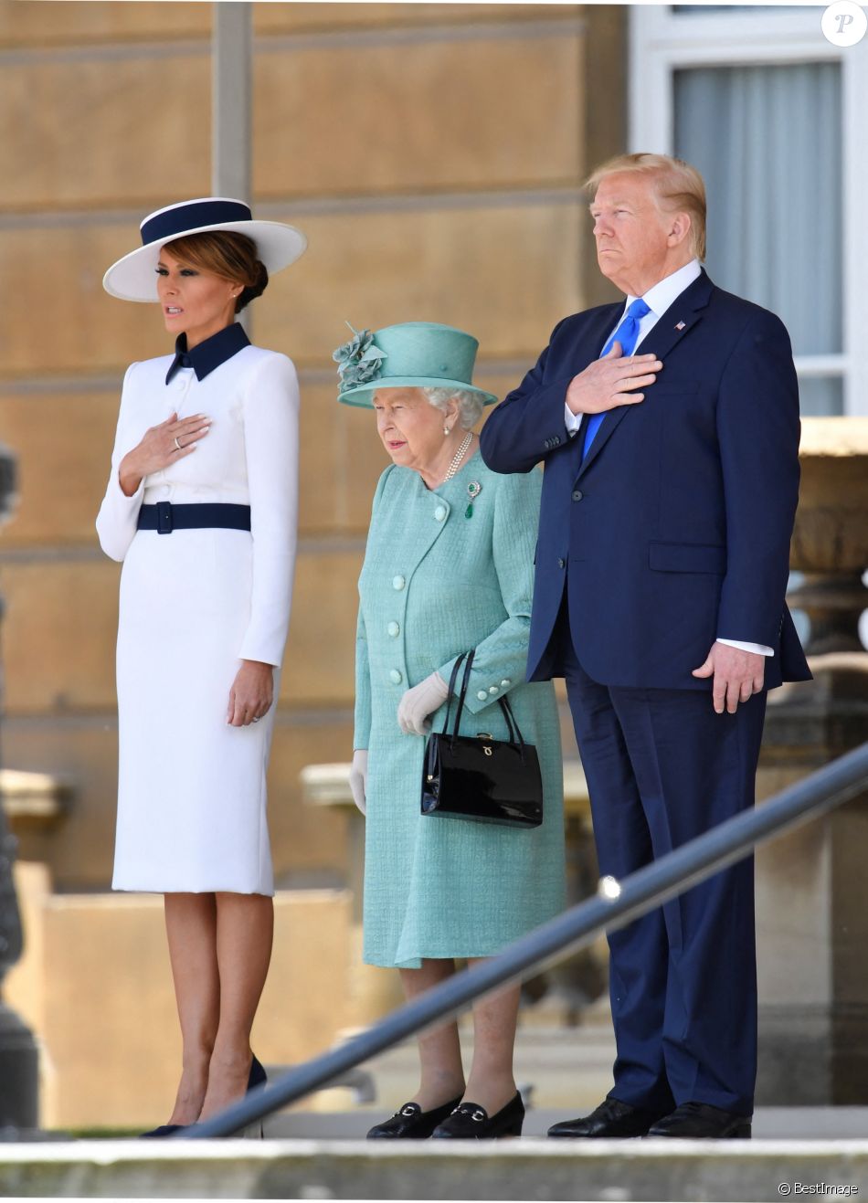 Melania Trump, la reine Elizabeth II d'Angleterre et ...