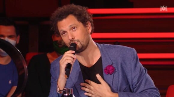 Eric-Antoine a envoyé une pique à Wejdene après la prestation râtée d'un couple de chanteurs (Louise et Christian) dans "La France a un incroyable talent" sur M6.