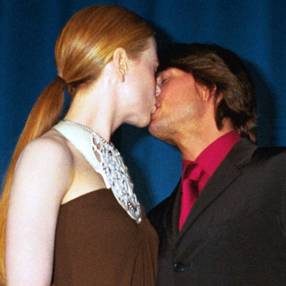 Nicole Kidman et Tom Cruise - Première du film "Eyes Wide Shut" à Paris.