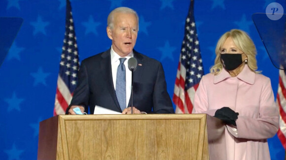 Jill Biden - Le candidat à la Maison Blanche Joe Biden s'adresse aux américains le jour du vote pour les élections présidentielles le 3 novembre 2020.