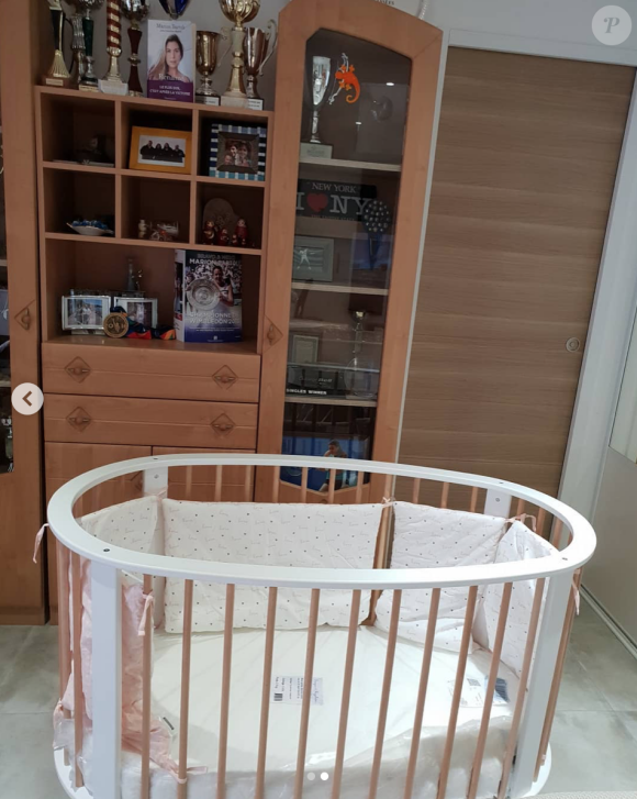 Marion Bartoli montre à ses followers Instagram la chambre de son futur bébé. Novembre 2020.