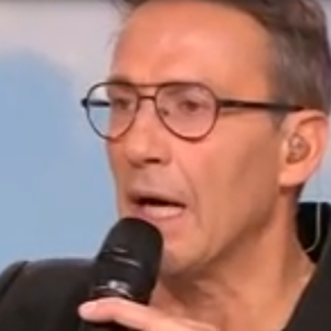 Julien Courbet dans "Ça peut vous arriver" sur M6 - 16 novembre 2020