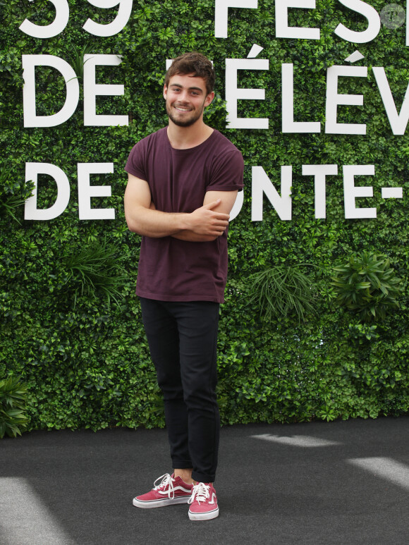 Clément Rémiens au photocall de "Demain nous appartient" - Photocalls lors du 59ème festival de la Télévision de Monte-Carlo à Monaco, le 15 juin 2019. © Denis Guignebourg/Bestimage 