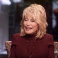 Dolly Parton revient sur sa carrière à l'occasion d'une interview sur ABC avec la journaliste Robin Roberts.   