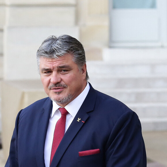 Info - Patrimoine de David Douillet, la Haute autorité pour la transparence saisit la justice - David Douillet - Le président de la République française a reçu les membres de la délégation française de Paris2024 ainsi que ses deux prédécesseurs au palais de l'Elysée à Paris, France, le 16 septembre 2017. © Stéphane Lemouton/Bestimage