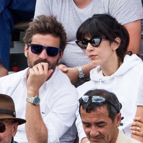 Arnaud Clément et sa compagne Nolwenn Leroy - People dans les tribunes lors de la finale messieurs des internationaux de France de tennis de Roland Garros 2019 à Paris le 9 juin 2019. © Jacovides-Moreau/Bestimage 