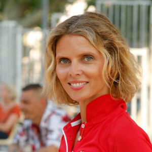 Exclusif - Sylvie Tellier - Opération "Pétanque du coeur" dans le cadre de l'étape du coeur au profit de l'association "Mécénat Chirurgie Cardiaque" dans les jardins de la fontaine à Nîmes, le 22 juillet 2019. © Christophe Clovis / Bestimage