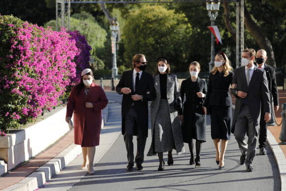 Mélanie de Massy (de Lusignan), Andrea Casiraghi, Tatiana Casiraghi (Tatiana Santa Domingo), la princesse Alexandra de Hanovre (habillée en Dior), Beatrice Borromeo (habillée en Dior) (habillée en Dior), Pierre Casiraghi - La famille princière assiste à la messe d'action de grace avec Te Deum à la cathédrale de Monaco à l'occasion de la Fête Nationale 2020 de la principauté de Monaco le 19 novembre 2020. © Claudia Albuquerque / Bestimage