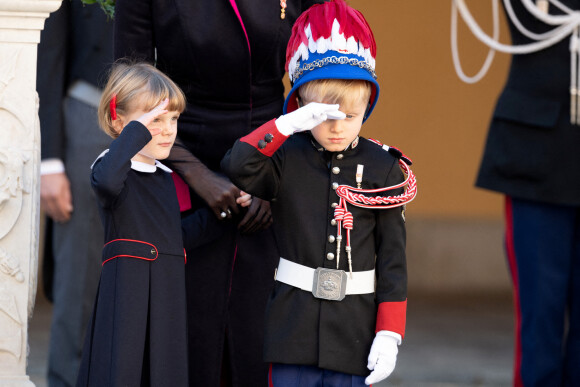 La princesse Gabriella de Monaco, comtesse de Carladès, le prince Jacques de Monaco, marquis des Baux - La famille princière assiste à une cérémonie de remise de médaille dans la cours du Palais de Monaco lors de la Fête Nationale 2020 de la principauté de Monaco le 19 novembre 2020. © David Nivière / Pool / Bestimage