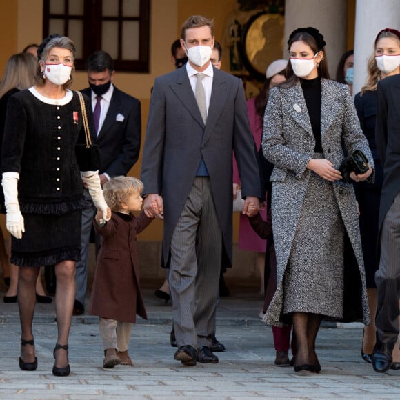 La princesse Caroline de Hanovre, Stefano Ercole Carlo Casiraghi, Pierre Casiraghi, Tatiana Casiraghi (Tatiana Santa Domingo), Beatrice Borromeo, Andrea Casiraghi - La famille princière assiste à une cérémonie de remise de médaille dans la cours du Palais de Monaco lors de la Fête Nationale 2020 de la principauté de Monaco le 19 novembre 2020. © David Nivière / Pool / Bestimage