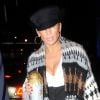 Jennifer Lopez à la sortie d'un rendez-vous d'affaires dans le quartier de Hollywood à Los Angeles pendant l'épidémie de coronavirus (Covid-19), le 23 octobre 2020