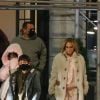 Jennifer Lopez, ses enfants Max et Emme et son fiancé Alex Rodriguez ont été aperçus dans les rues de New York, le 24 novembre 2020.