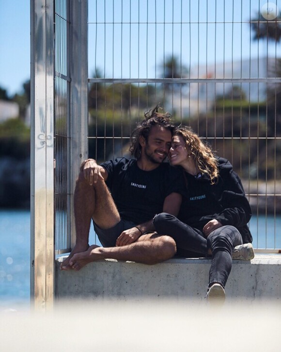 Candice et Jérémy filent le parfait amour depuis leur rencontre dans "Koh-Lanta".