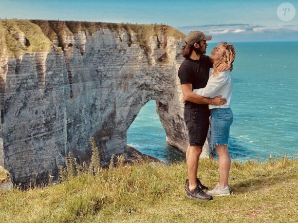 Candice et Jérémy filent le parfait amour depuis leur rencontre dans "Koh-Lanta".