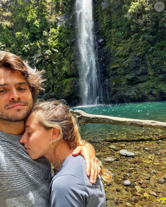 Candice et Jérémy filent le parfait amour depuis leur rencontre dans "Koh-Lanta".